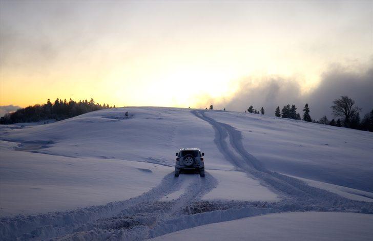 Düzce'de off-road tutkunlarının 'kar safarisi' nefes kesti G3