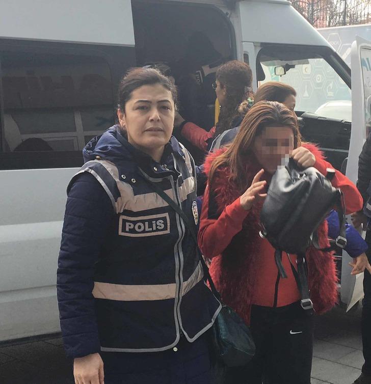 Konya'da fuhuş operasyonu! Kadınların günlük kazançlarını deftere not almışlar G5