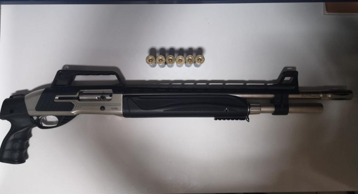 Polis asayiş uygulamasında 7 silah ele ge&ccedil;irdi