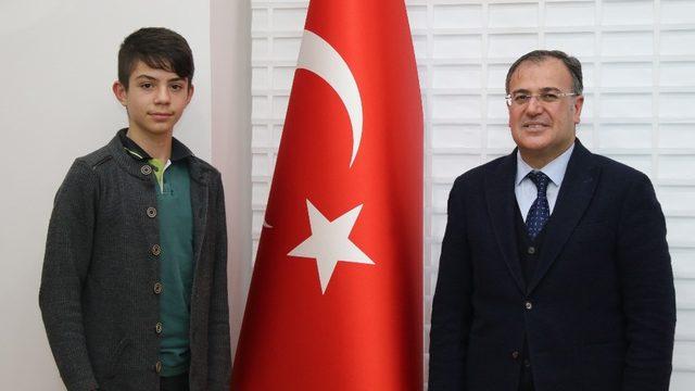 Hacılar Erciyesspor’lu futbolcu milli takım seçmelerine çağrıldı