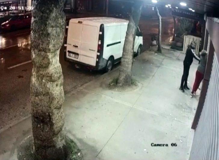 Bursa'da kadına şiddet! Kıskançlık krizine girip kız arkadaşına dehşeti yaşattı G3