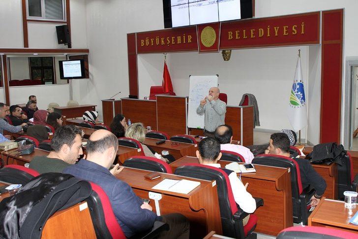 Eğitim seminerinde imar mevzuatı ele alındı G1