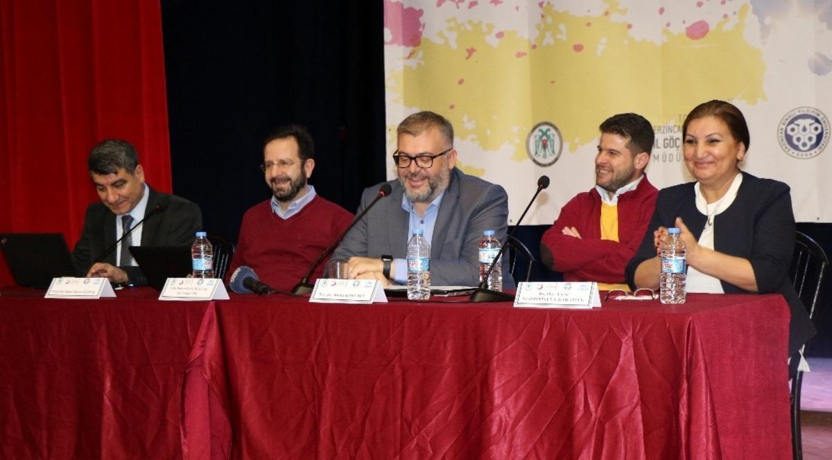 Erzincan&rsquo;da &ldquo;G&ouml;&ccedil;, G&ouml;&ccedil;menler Algılar ve Ger&ccedil;ekler&rdquo; adlı konferans d&uuml;zenlendi