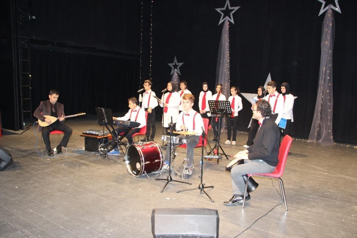 &Ouml;zel &ouml;ğrencilerden &ouml;zel konser