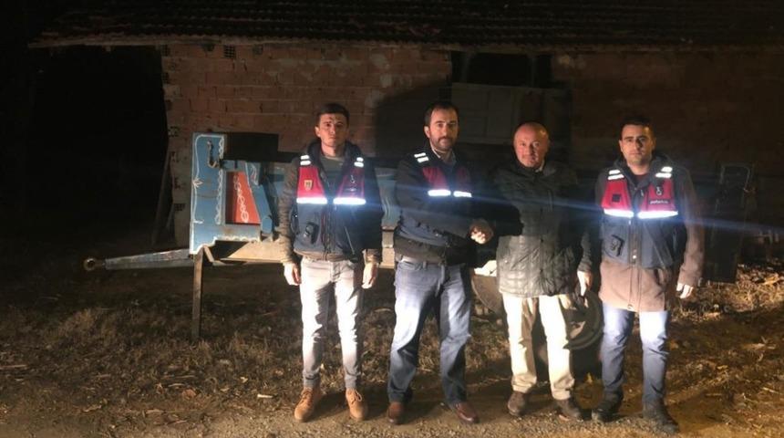 Niksar&rsquo;dan &ccedil;alınan trakt&ouml;r r&ouml;morku Erbaa&rsquo;da bulundu