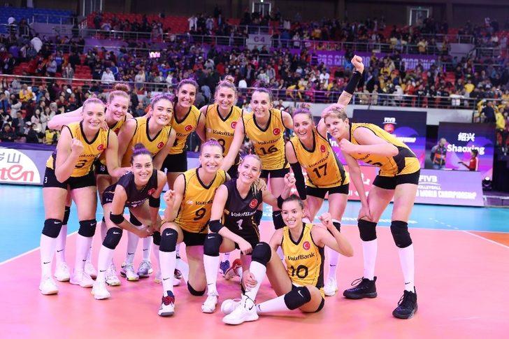 VakıfBank, Dünya Şampiyonası’nda yarı finalde G5
