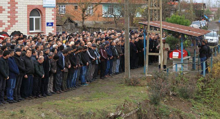 Uyardığı avcılar tarafından vurulan saha bekçisi son yolculuğuna uğurlandı G1
