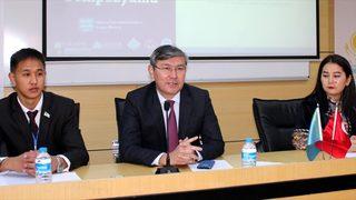 Kazakistan'ın Ankara Büyükelçisi Saparbekuly: Ticaretimizin bu sene 3 milyar doları aşması bekleniyor