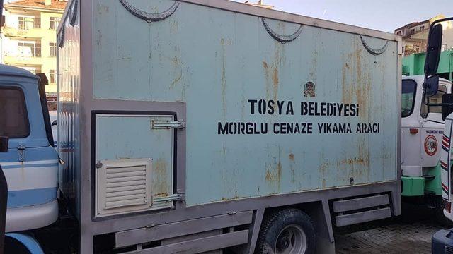 Tosya Belediyesi, Seydiler’e cenaze aracı hibe etti