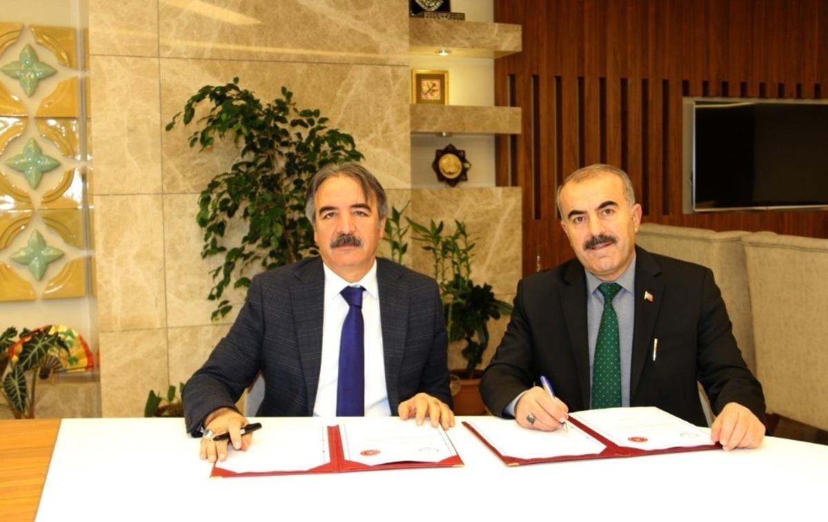 NEV&Uuml; ve İl Milli Eğitim M&uuml;d&uuml;rl&uuml;ğ&uuml; arasında iki protokol imzalandı