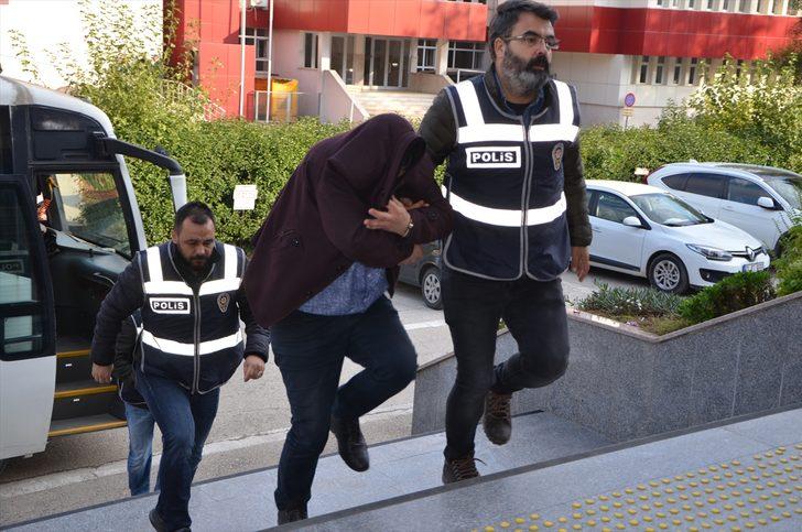 Adana'daki uyuşturucu operasyonunda gözaltına alınan 16 zanlıdan 3'ü tutuklandı G4