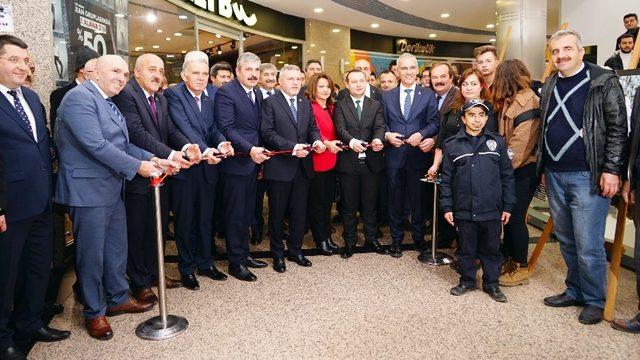 Devrekani’de Doğa ve Yaşam Fotoğraf Sergisi açıldı