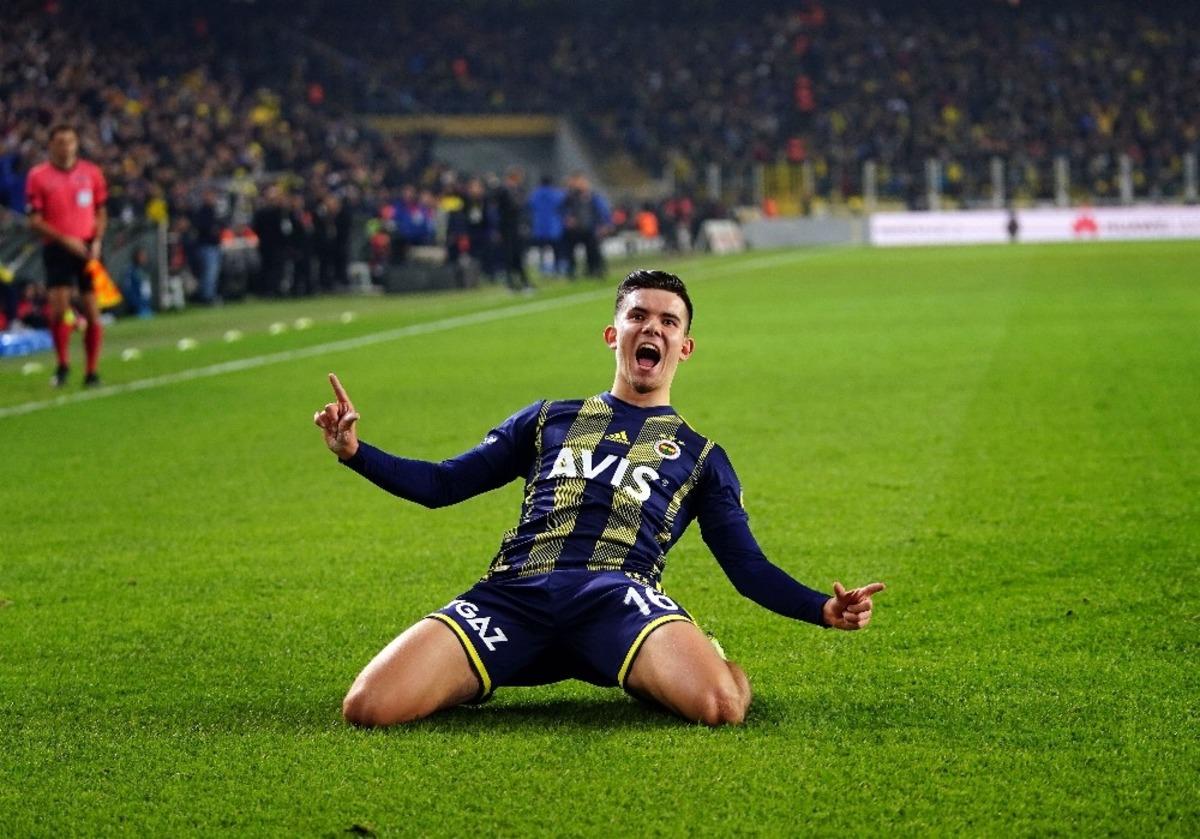 Ferdi Kadıoğlu milli takım tercihini a&ccedil;ıkladı