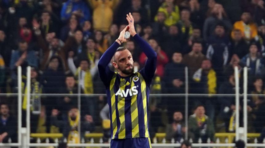 Sakatlanıp çıkan Vedat Muriç'ten sakatlık açıklaması