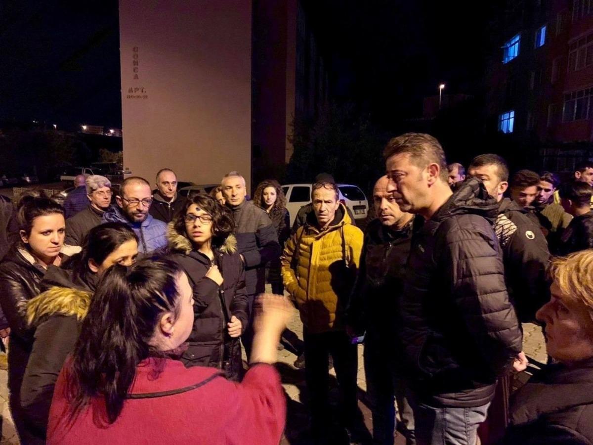 Sokak k&ouml;peklerini zehirlediler