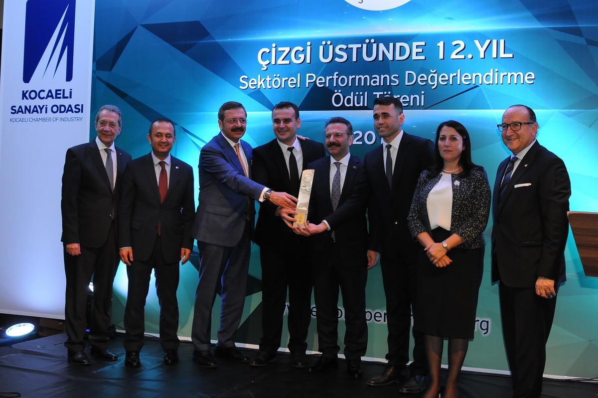 Kocaeli Sanayi Odası Sekt&ouml;rel Performans &Ouml;d&uuml;lleri sahiplerini buldu