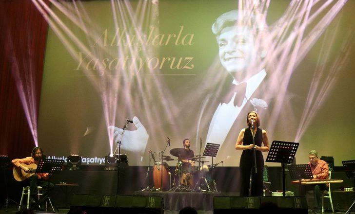 Zeki Müren, doğumunun 88. yılında "İncesaz" konseriyle anıldı G2