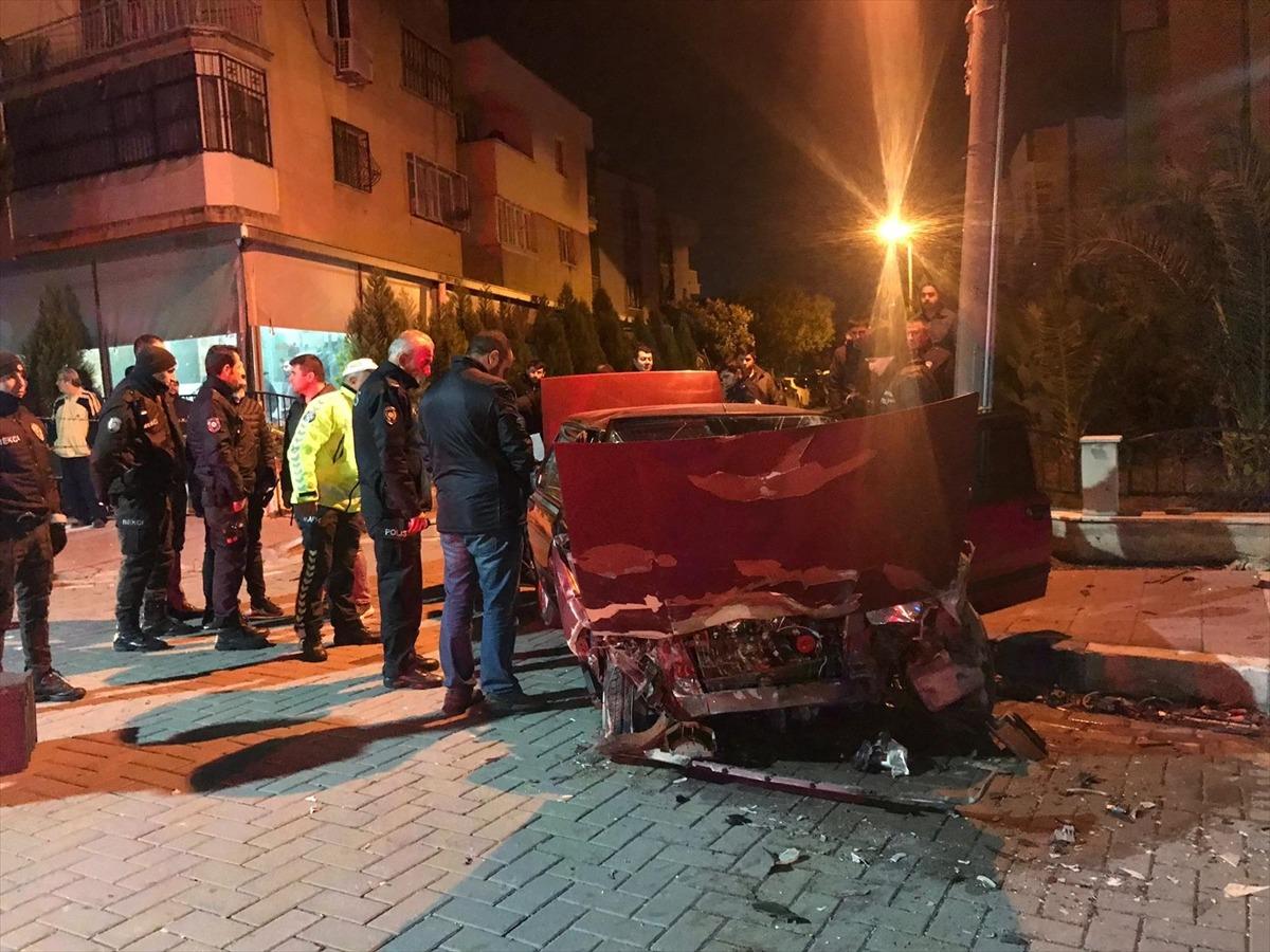 Manisa'da uygulama noktasından ka&ccedil;an s&uuml;r&uuml;c&uuml; kaza yaptı