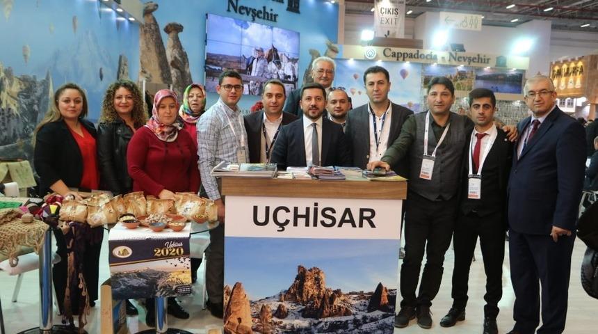 Belediye Başkanı Rasim Arı, İzmir Travel Turkey fuarında