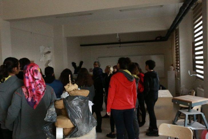 Bahçeşehir Koleji öğrencileri Düzce Üniversitesi’ni gezdi G3