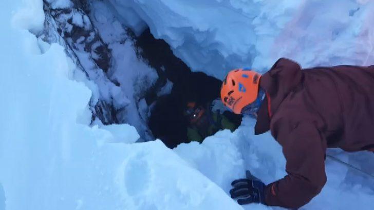 Uludağ'da kaybolan 2 dağcı için mağara ve kuyular aranıyor G2