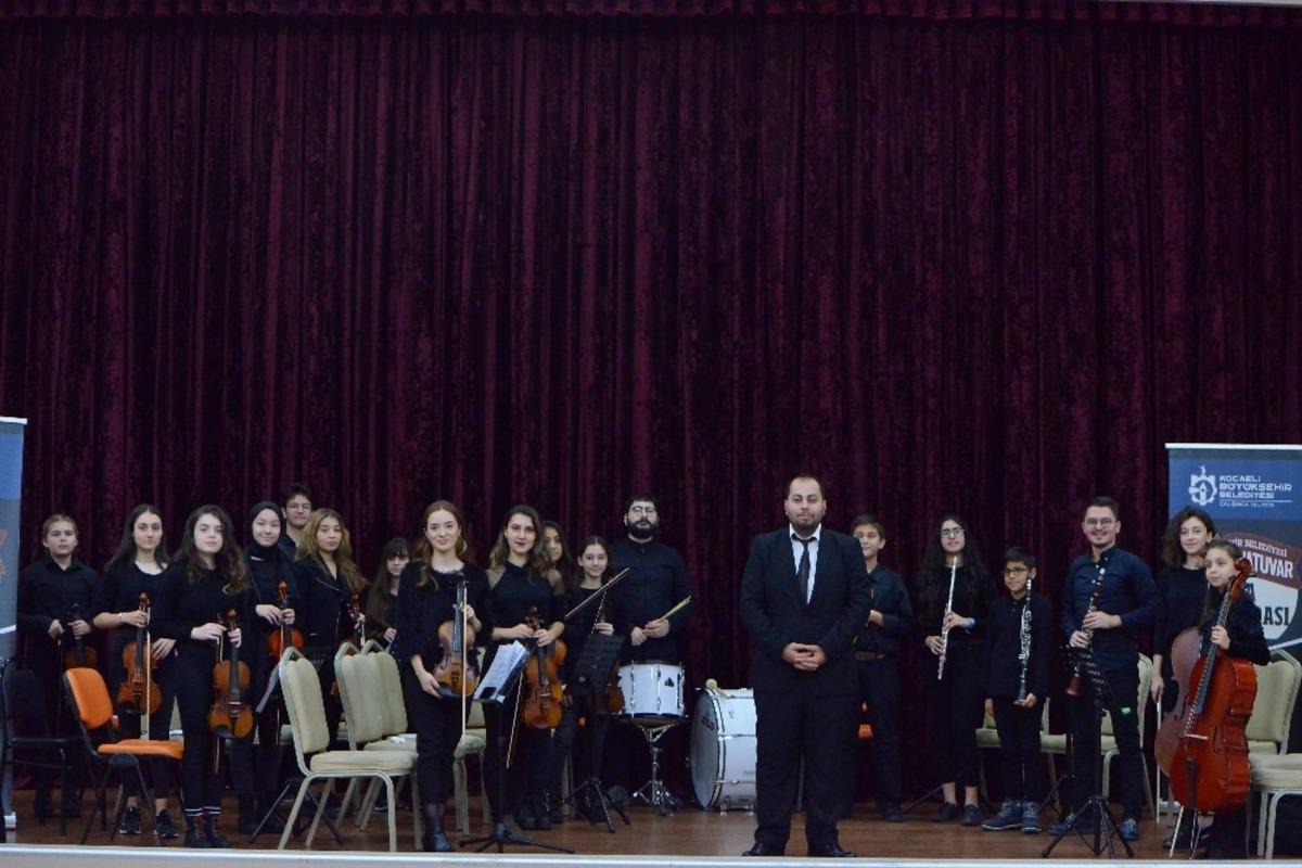 Konservatuvar Oda Orkestrası konsere hazırlanıyor
