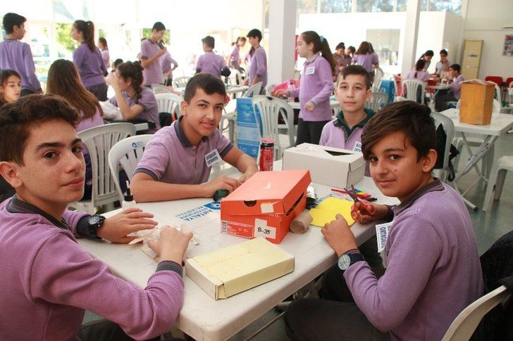 Eski eşyalar yeni oyuncaklara dönüştü G1