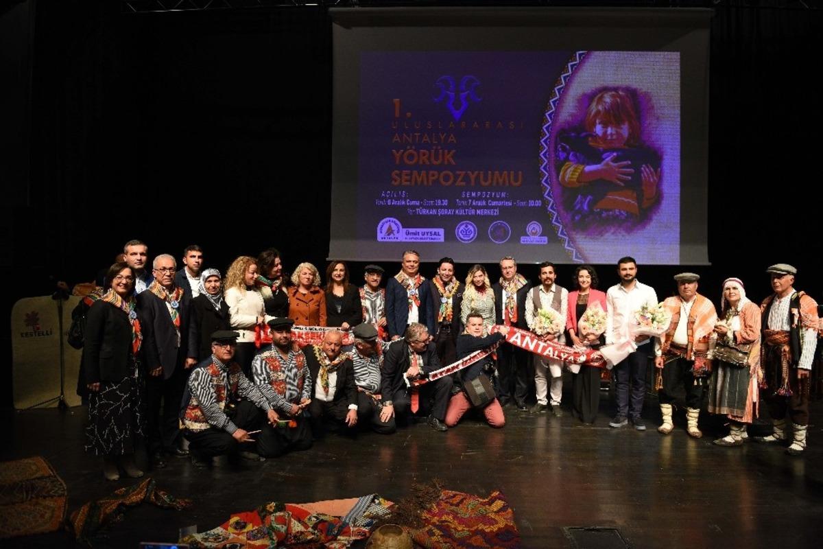 Uluslararası Y&ouml;r&uuml;k Sempozyumu başladı