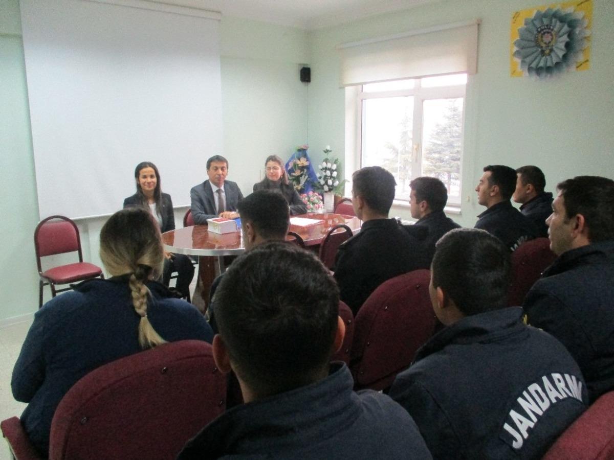 Gediz&rsquo;de adli kolluk personeline seminer