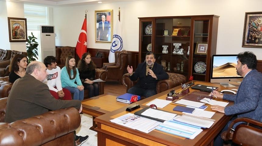 Devlet Konservatuarı &ouml;ğrencilerinden Rekt&ouml;r Aldemir&rsquo;e ziyaret