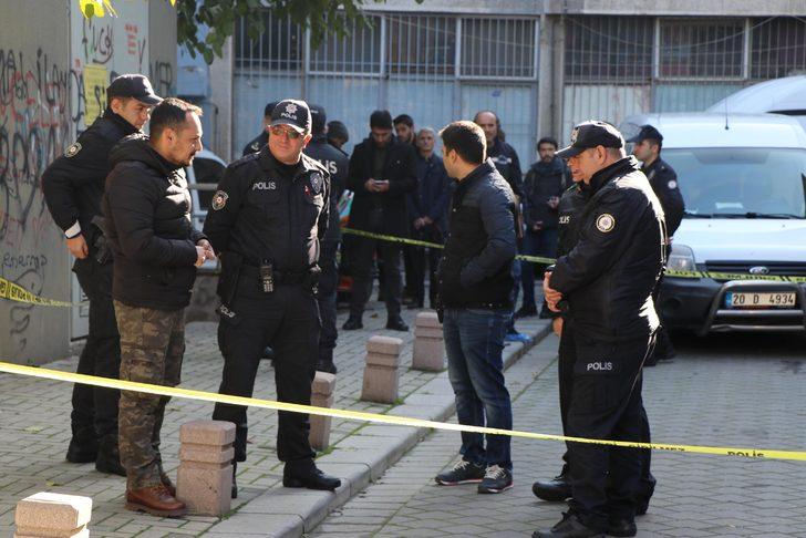 Denizli'de vahşet! Ev arkadaşı olduğu 2 kişiyi öldürdü G2