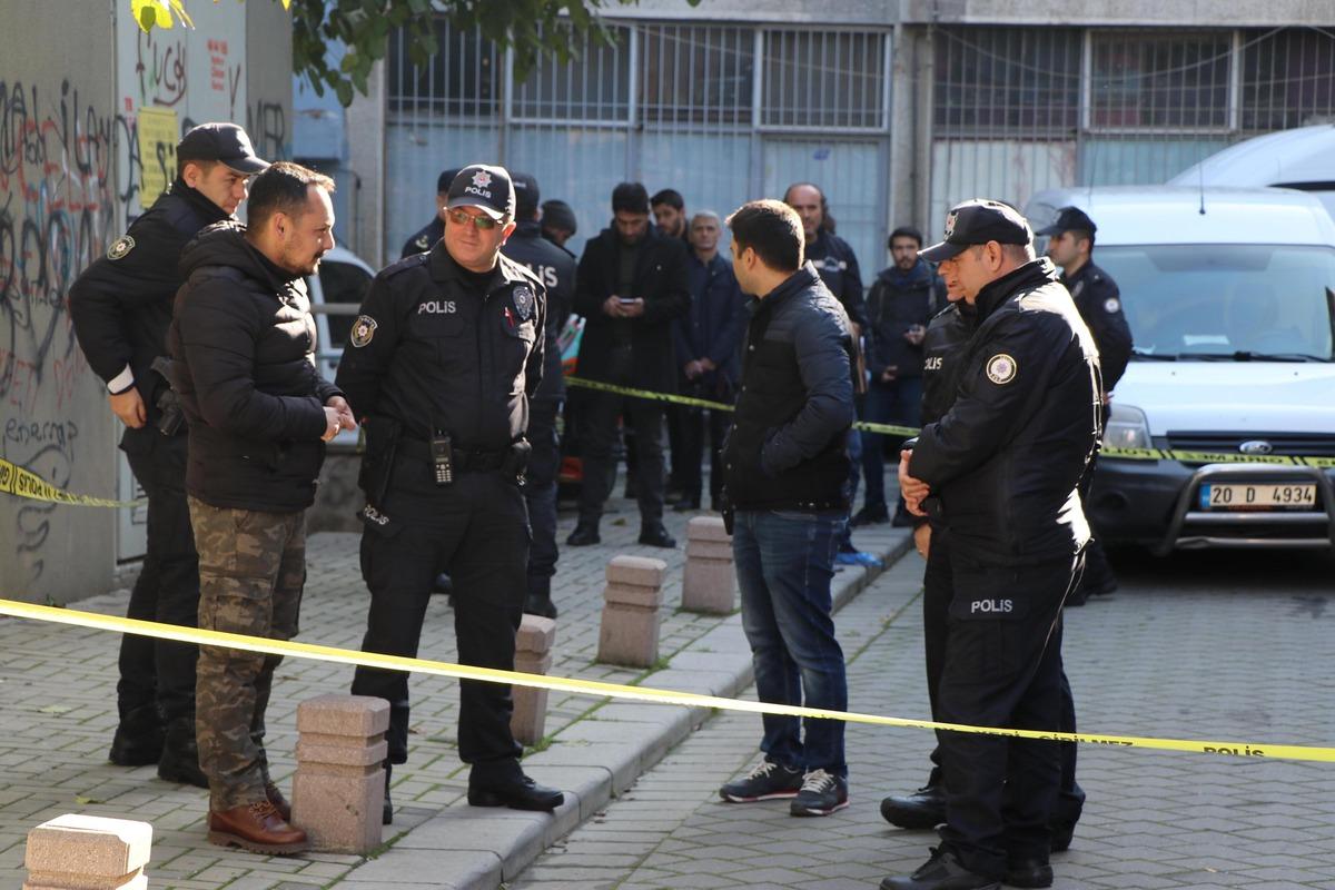 Denizli'de vahşet! Ev arkadaşı olduğu 2 kişiyi &ouml;ld&uuml;rd&uuml;