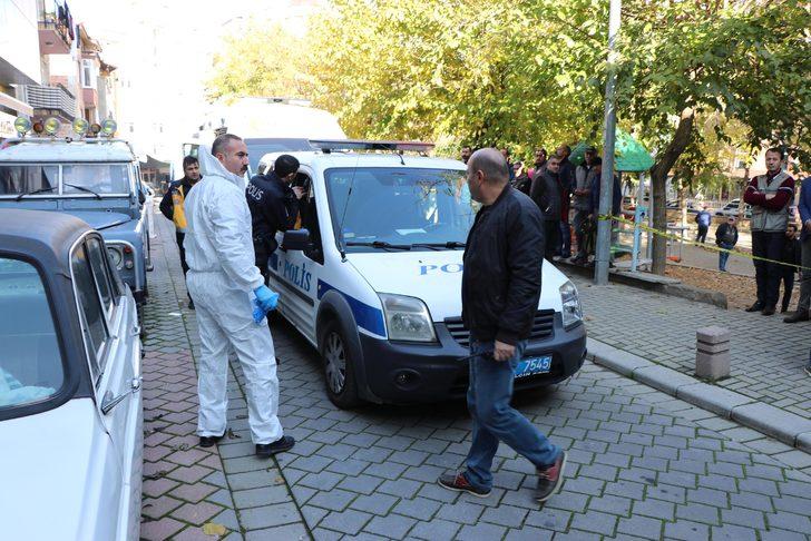 Denizli'de vahşet! Ev arkadaşı olduğu 2 kişiyi öldürdü G4