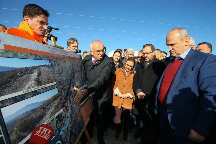 Bakanlar Pekcan, Turhan ve Kasapoğlu, Manisa'da yatırımları inceledi G1