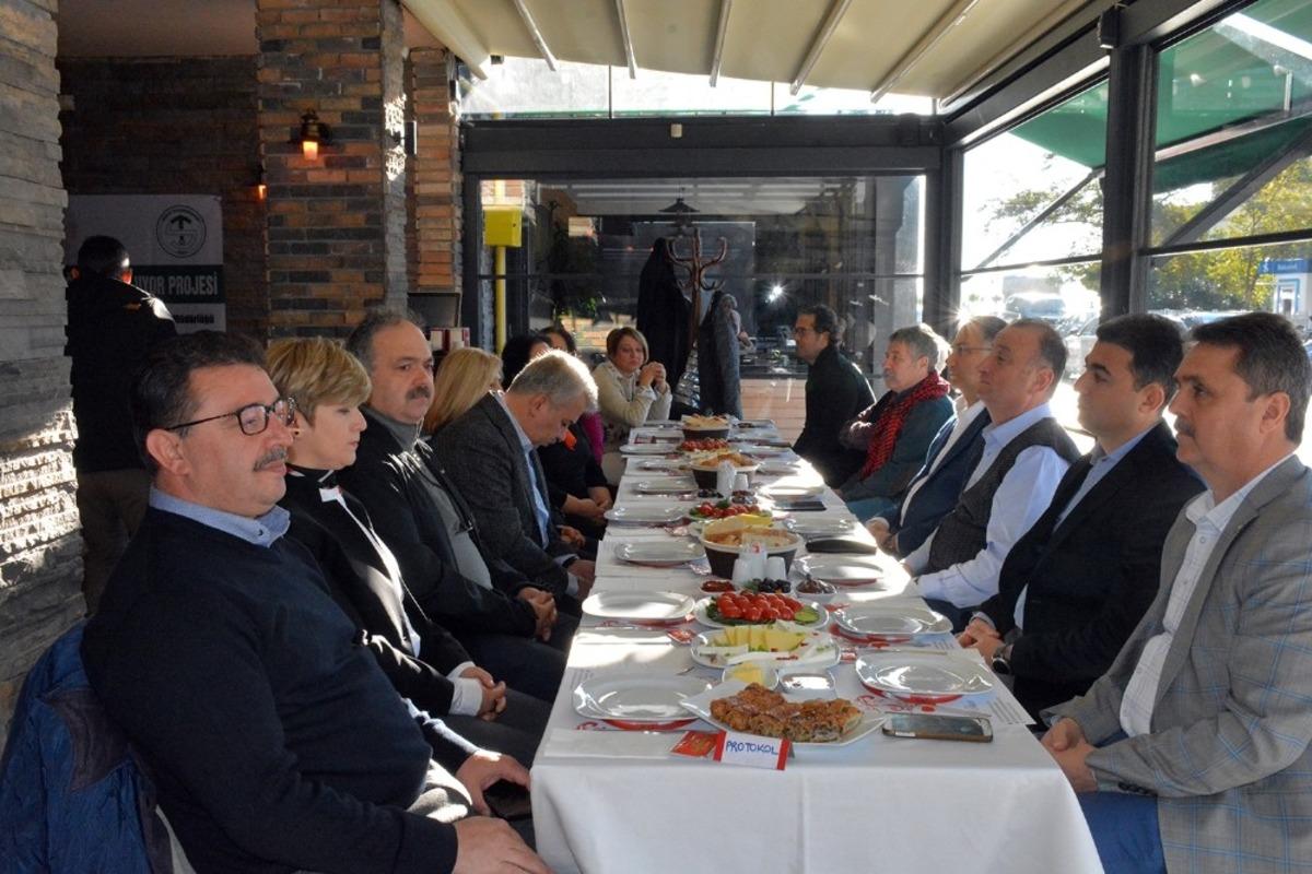 Tersanespor gen&ccedil;liğe umut oluyor