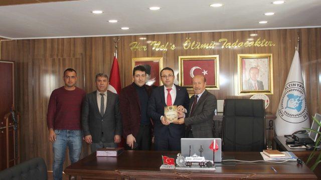 “Sarissa Altınyayla Tonus”, okuyucuyla buluştu