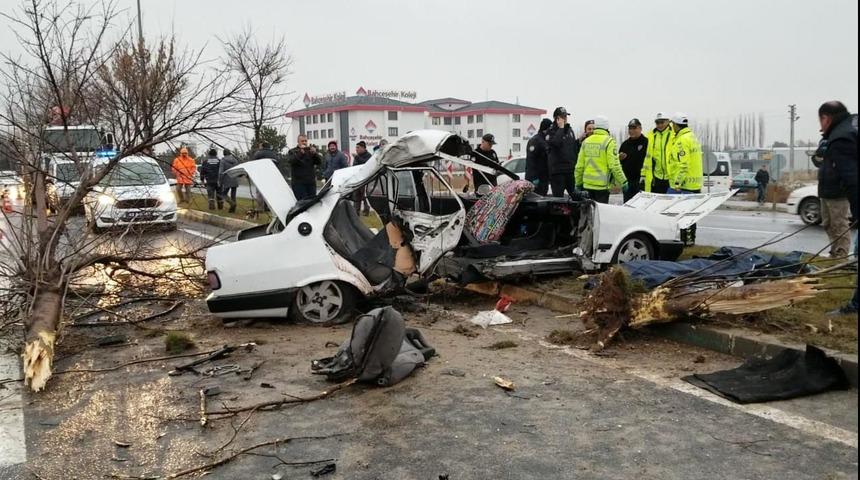 Oğlunun öldüğü kaza yerinde temizlik yapan baba: İsmini duyunca dünyam yıkıldı