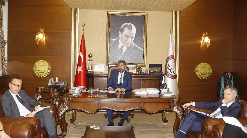 Yeşilboğaz: "M&uuml;lteci sorunlarının &ccedil;&ouml;z&uuml;m&uuml;nde T&uuml;rkiye ve Avrupa işbirliği yapmalı"