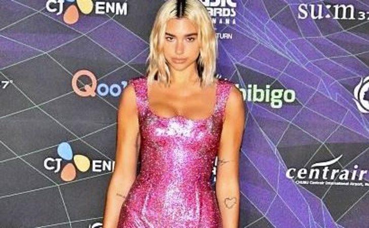 Dua Lipa kendini bu dünyadan hissetmiyor G1
