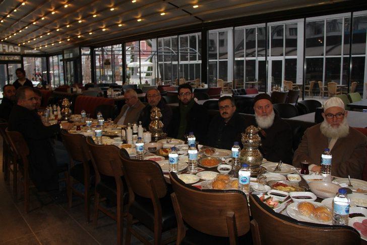 Ahlatcı, STK’larla bir araya geldi G2