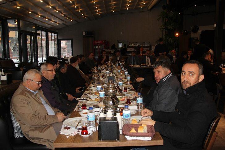 Ahlatcı, STK’larla bir araya geldi G3