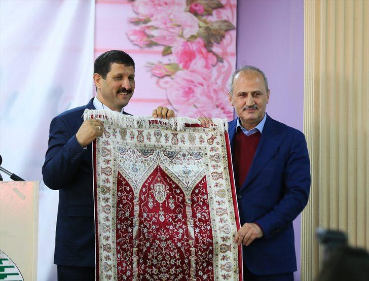 Bakanlar Pekcan, Turhan ve Kasapoğlu Manisa'da halkla buluştu G5