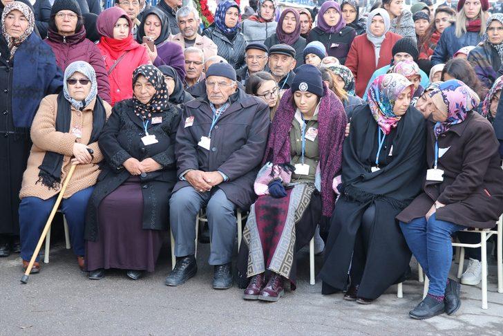 Bursa'da başından vurularak şehit olan polis Kütahya'da toprağa verildi G3