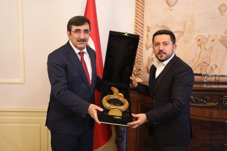 AK Parti Genel Başkan Yardımcısı Cevdet Yılmaz, Nevşehir Belediyesi’nde G2