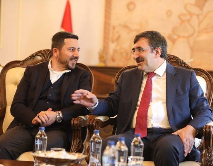 AK Parti Genel Başkan Yardımcısı Cevdet Yılmaz, Nevşehir Belediyesi’nde G3