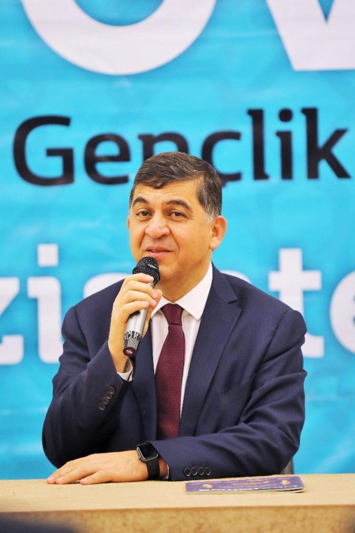 Fadıloğlu’ndan kariyer tavsiyeleri G4