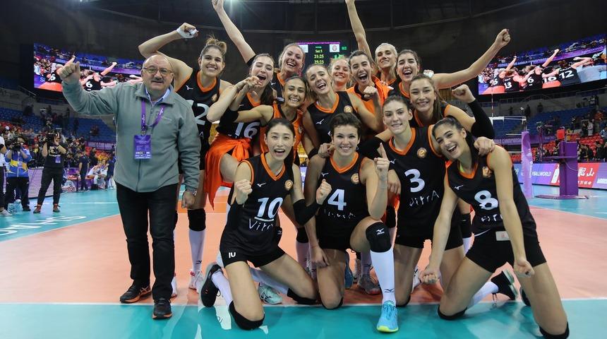 Eczacıbaşı VitrA, Dünya Kulüpler Şampiyonası’nda finalde