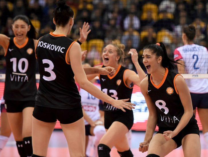 Eczacıbaşı VitrA, FIVB Kadınlar Dünya Kulüpler Şampiyonası'nda finalde G3