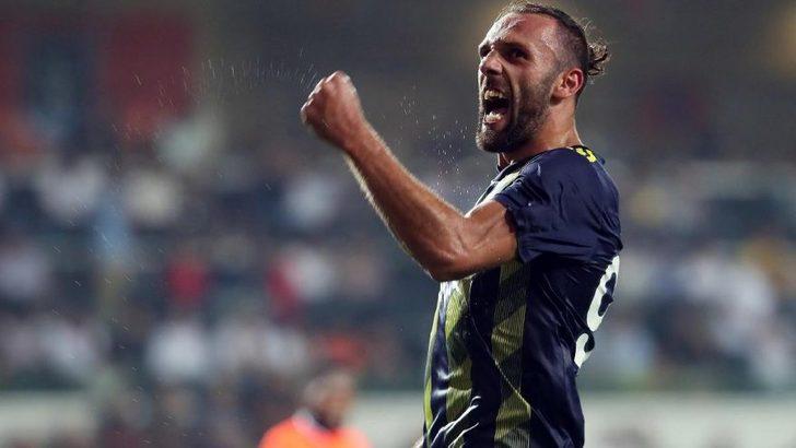 Avrupa kulüpleri Vedat Muriqi için Kadıköy'e akın etti!