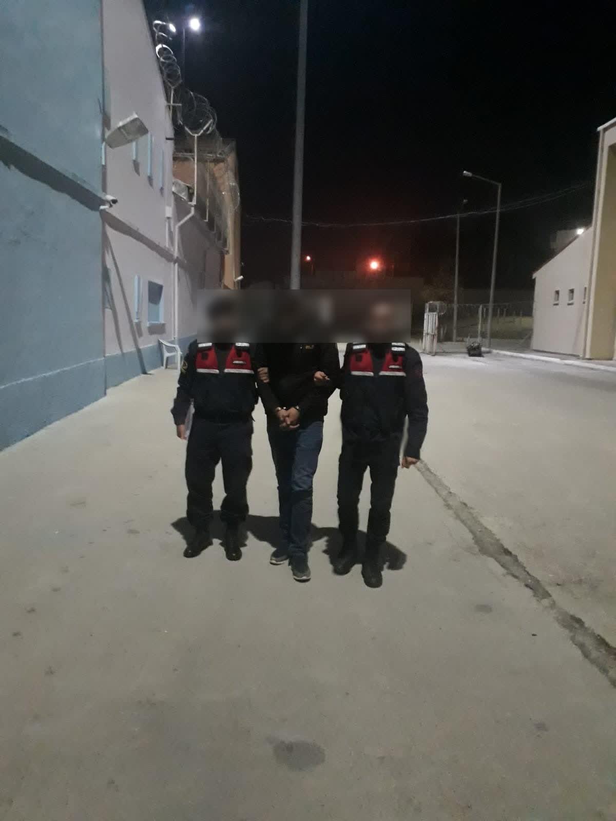 'Cinsel istismar' su&ccedil;undan 14 yıl hapis cezası bulunan kişi, yakalandı